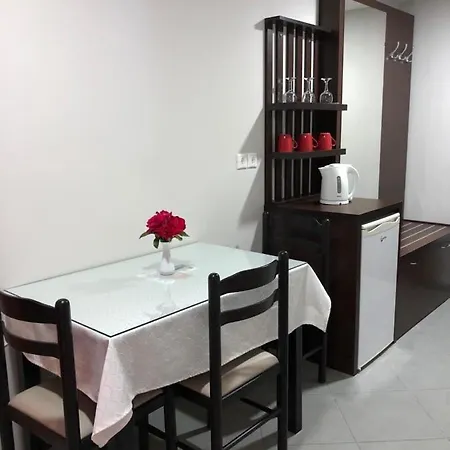 Erdeti Boutique * Sarande