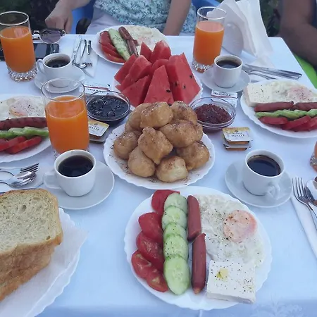 Erdeti Boutique * Sarande