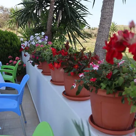 Erdeti Boutique Sarande
