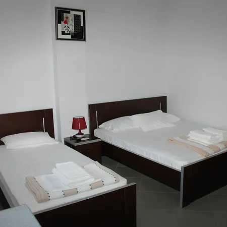 Erdeti Boutique