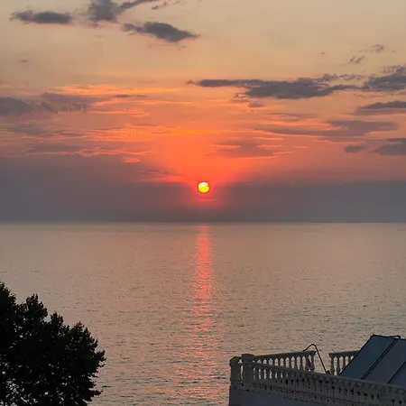 Erdeti Boutique Sarandë