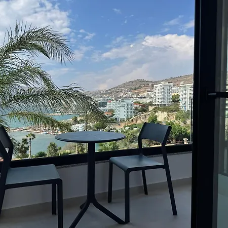 Erdeti Boutique 4* ساراندا
