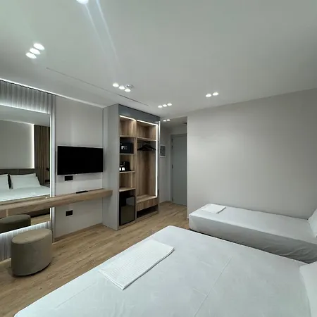 فندق Erdeti Boutique 4*