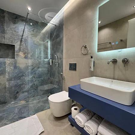 فندق Erdeti Boutique 4*