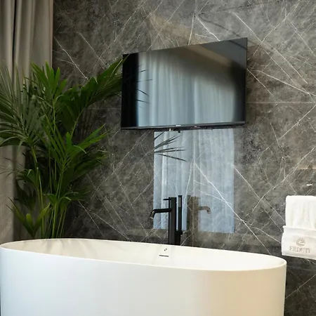 Erdeti Boutique 4*
