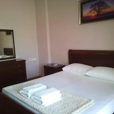 Erdeti Studio&apartment *