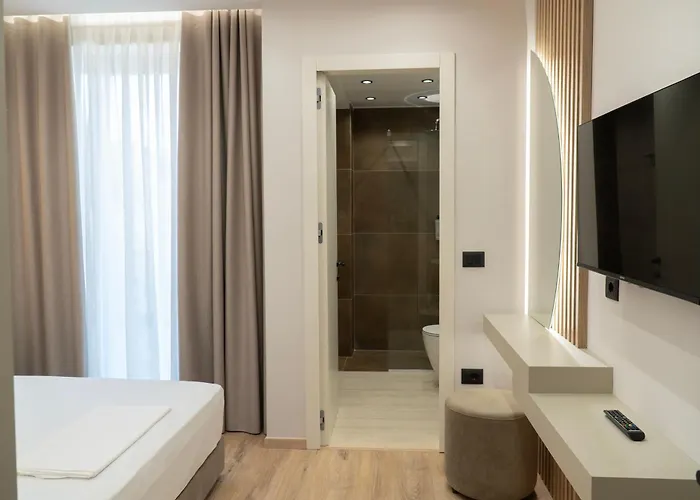 Erdeti Boutique Саранда